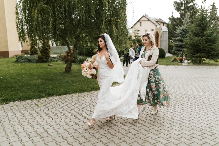 najpiękniejsze suknie ślubne 2019